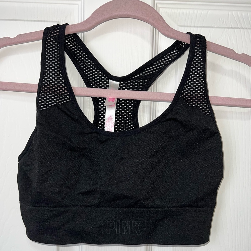 PINK Seamless lightly lined sports bra